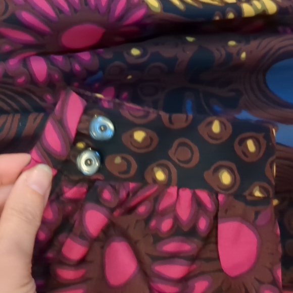 Silk Trina Turk Top - Picture 2 of 4